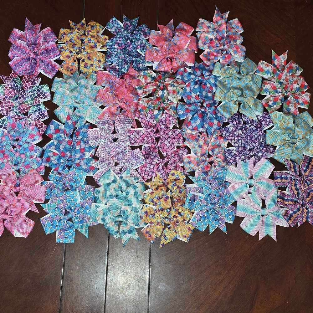 (J20) 52 Colorful Design Hair Bow Clips Set